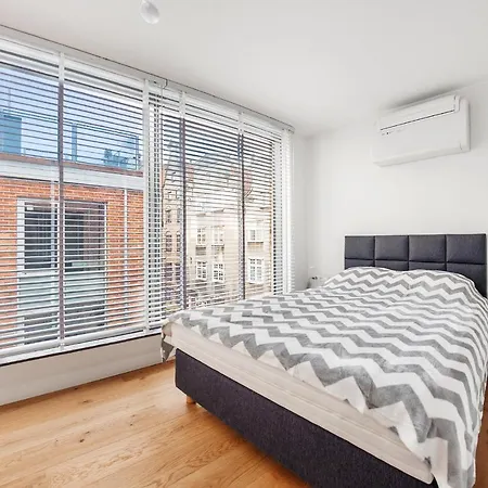 Viu Apartament Z Tarasem W Sercu Gdanska Exterior photo
